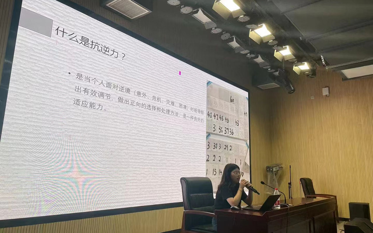 合浦董玉娣中学